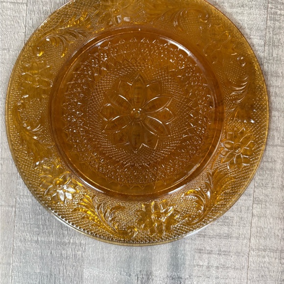 Indiana Glass Other - Indian Glass Co. Daisy Pattern Amber Glass Decorative Plate
